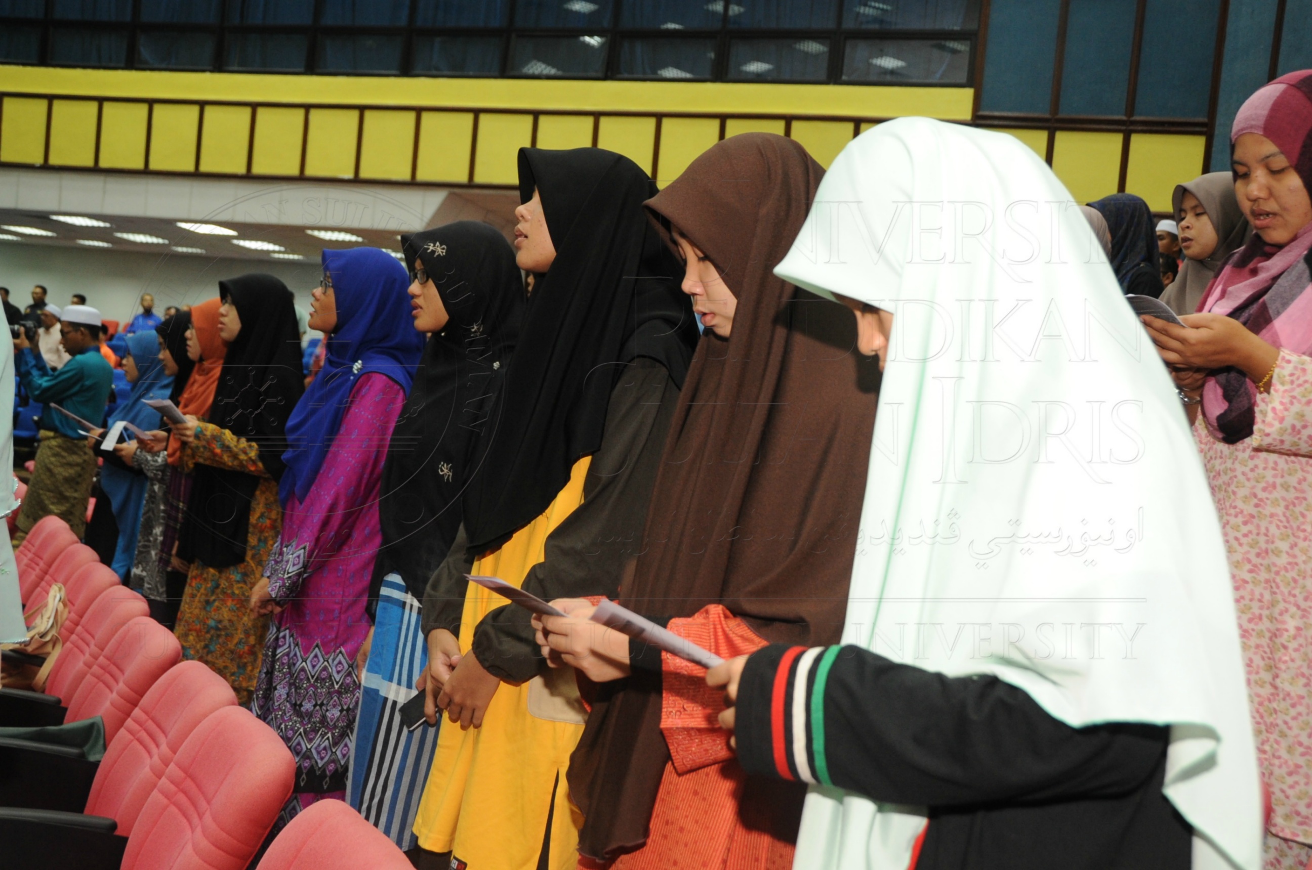 PRO 16 1 MAULIDUR HAS 7337